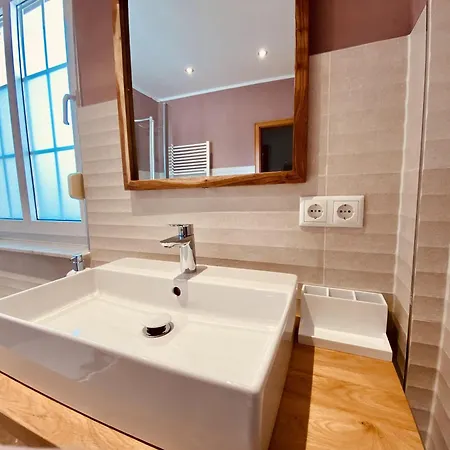 Apartment Casa Rehse: Stylish With Self-check-in & Smart Tv