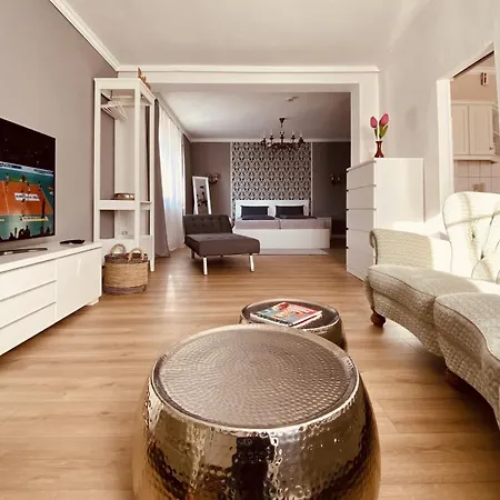 Casa Rehse: Stylish With Self-check-in & Smart Tv * Erfurt