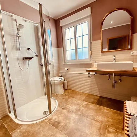 Casa Rehse: Stylish With Self-check-in & Smart Tv Apartment Erfurt